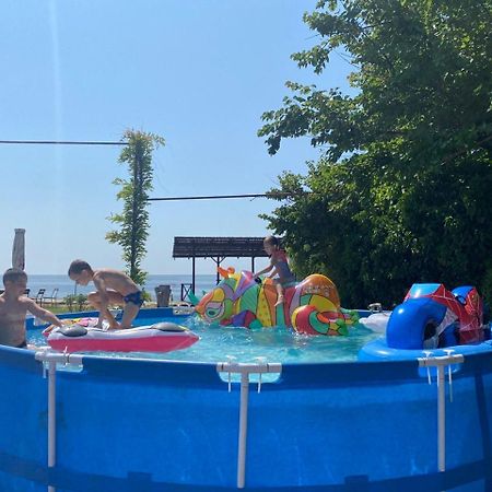 Bukhta Aparthotel Vapnyarka Ngoại thất bức ảnh