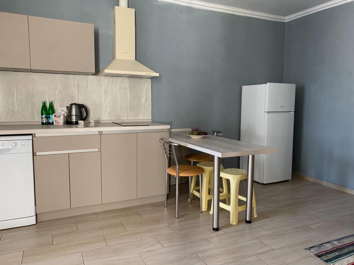 Bukhta Aparthotel Vapnyarka Ngoại thất bức ảnh