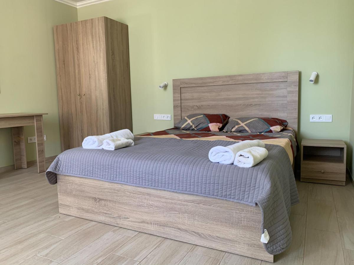 Bukhta Aparthotel Vapnyarka Ngoại thất bức ảnh